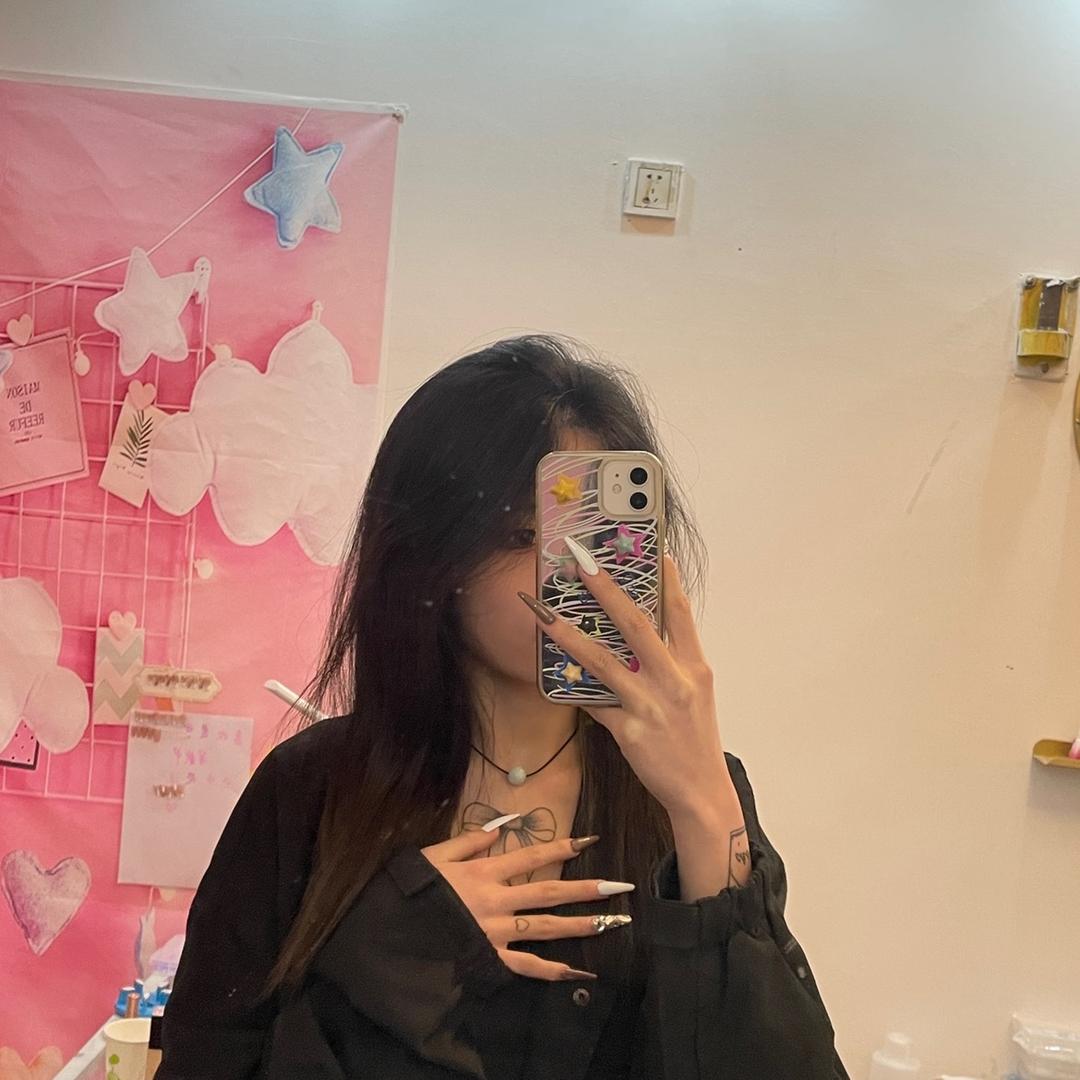 啵一口月亮🌙