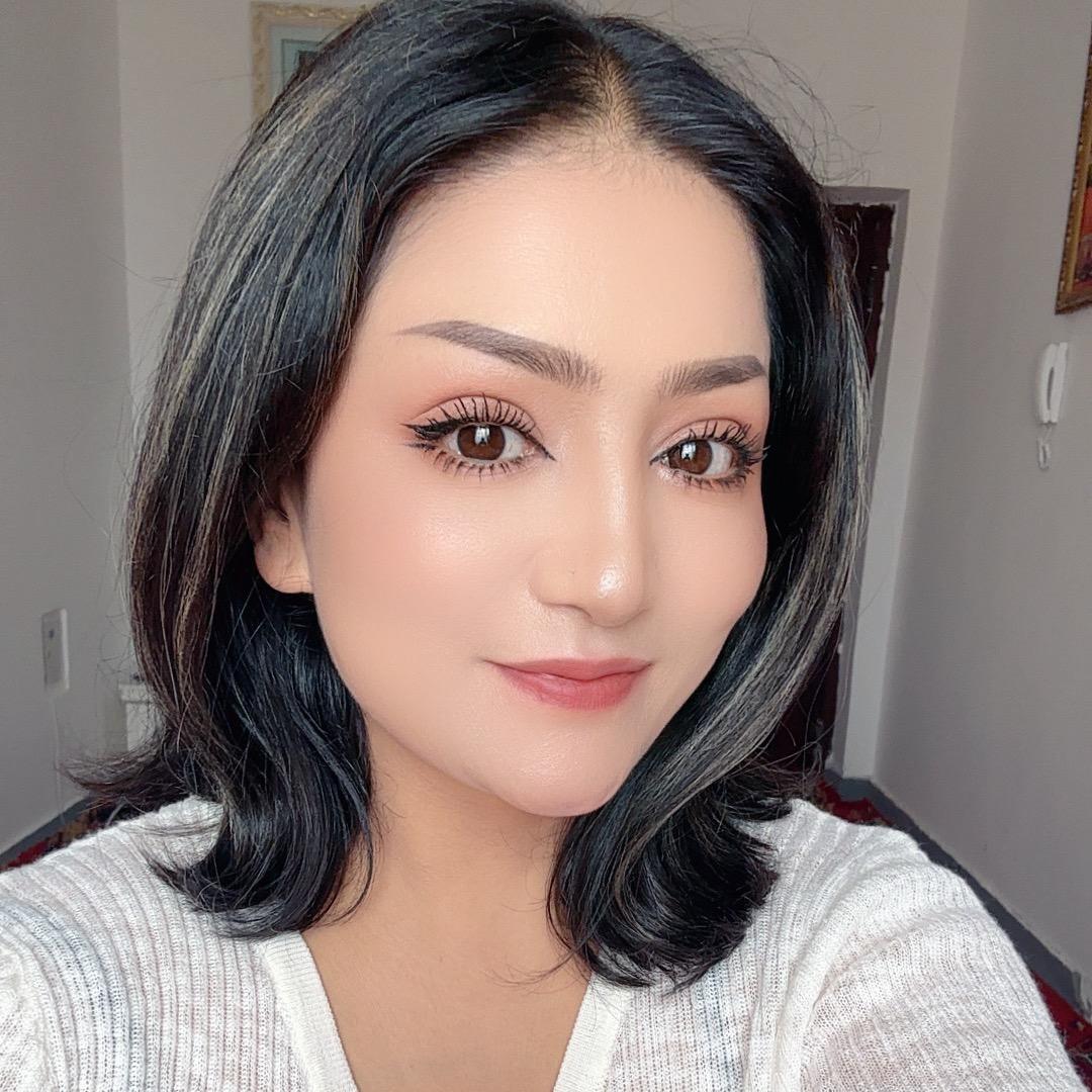 美女
