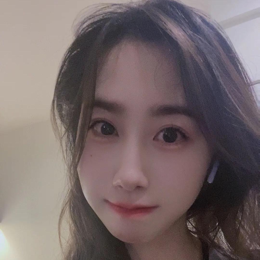 晓雯同学