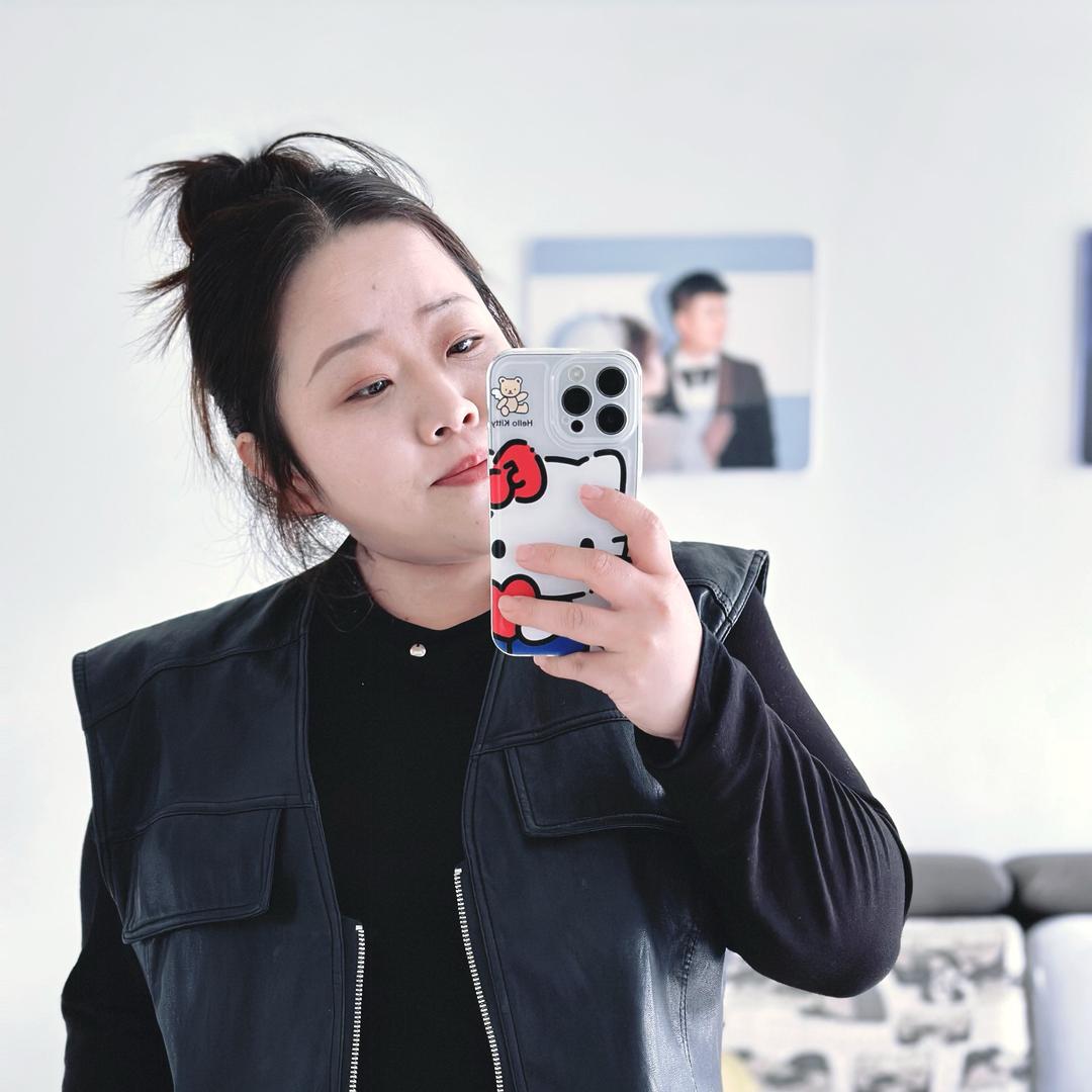 张哏哏 ❤️ ゛