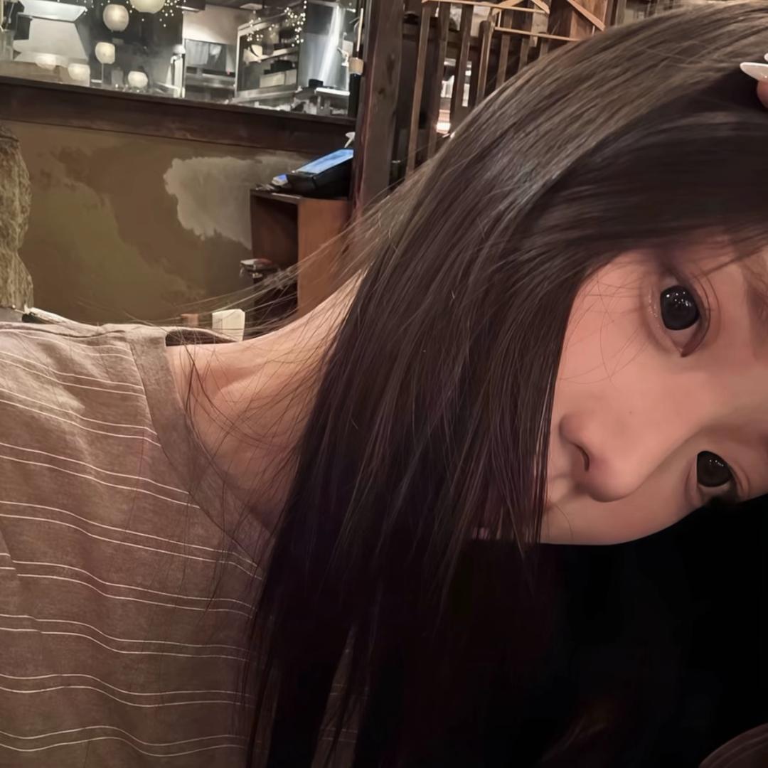 连告别都要两手插兜的女人