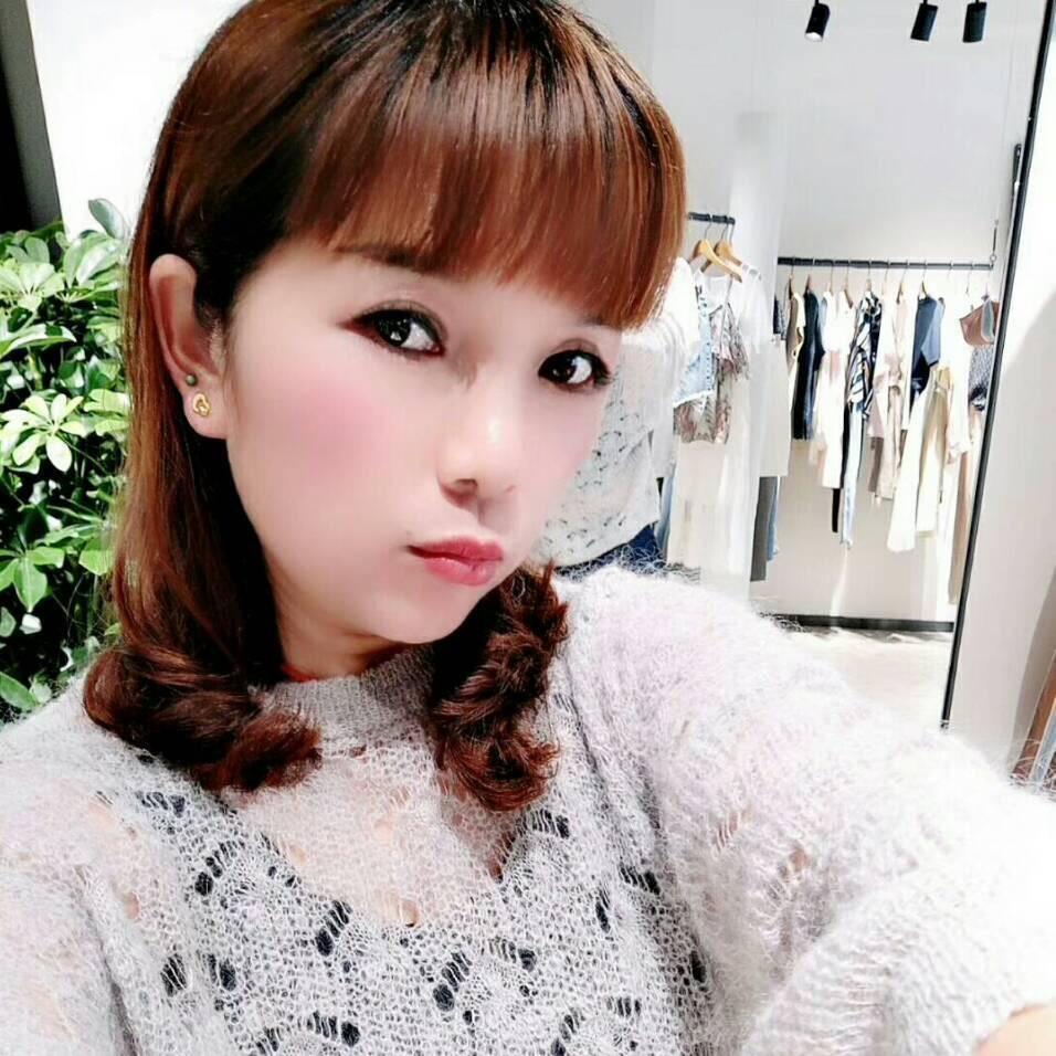 艾荨🎤21点40分直播