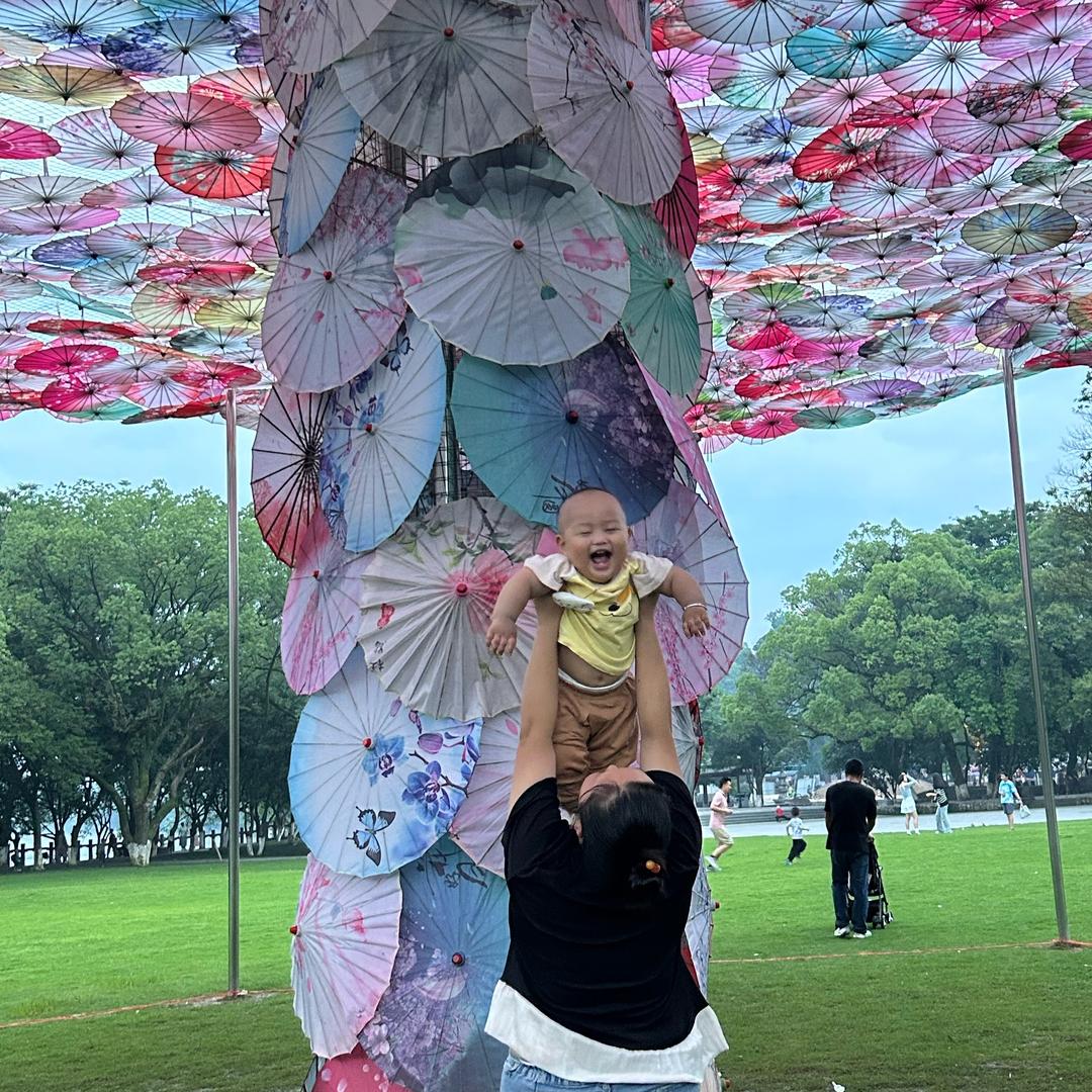 🌈🌈唐雯