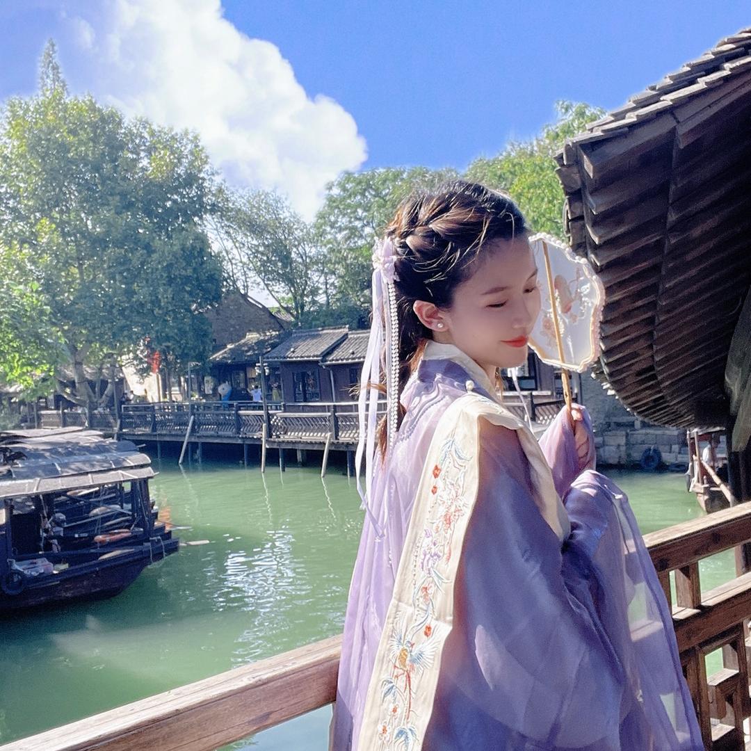 唐女士
