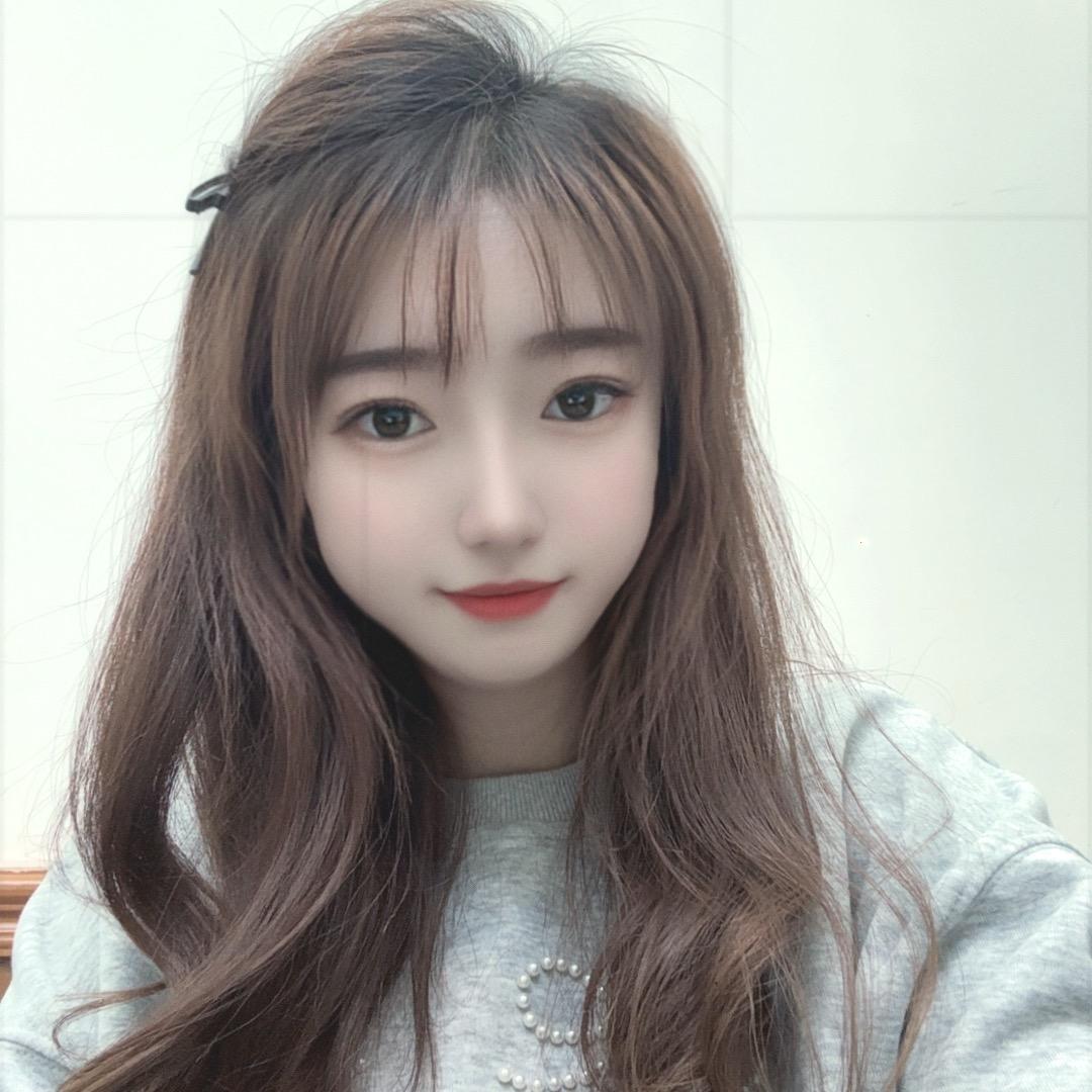 王默默