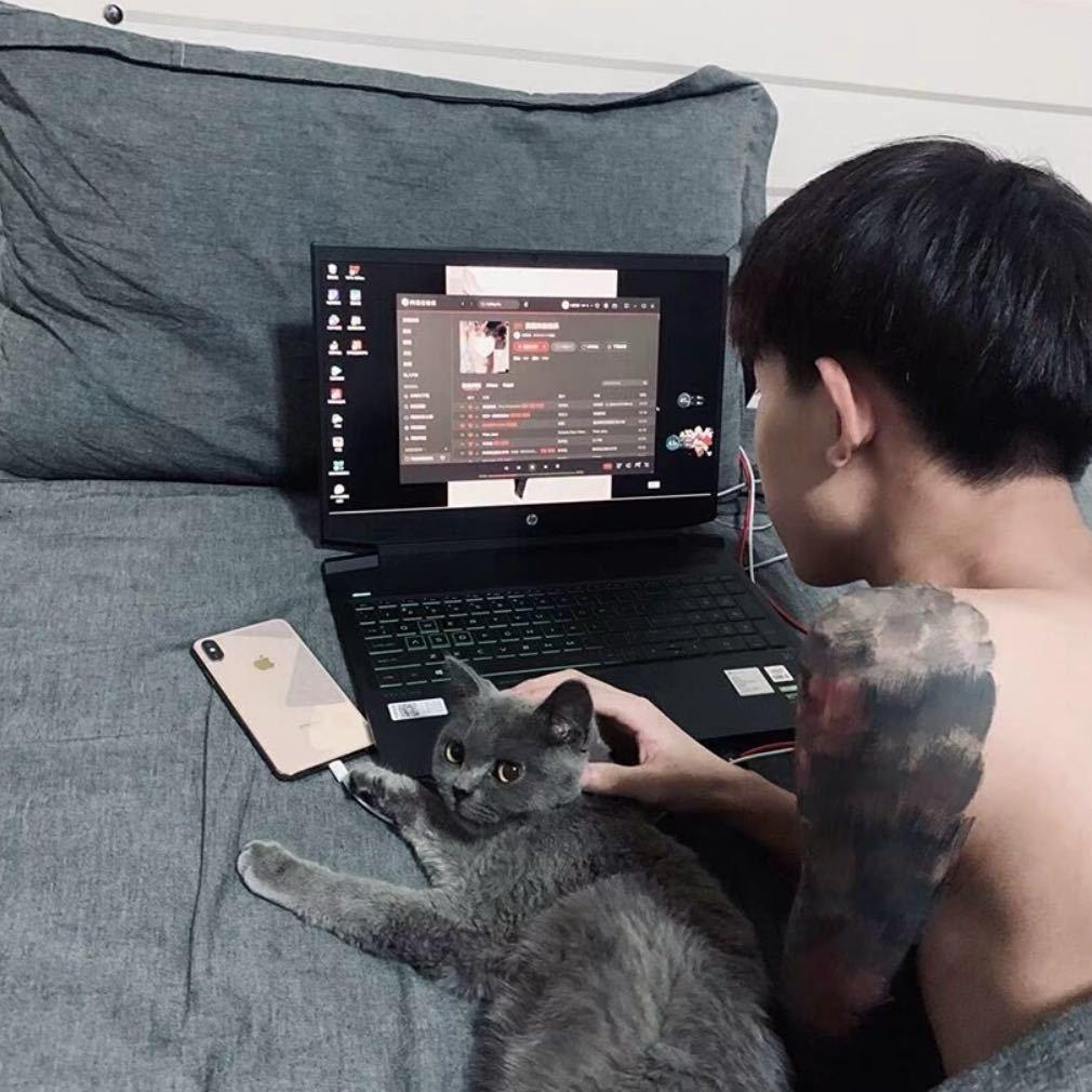 嗯……