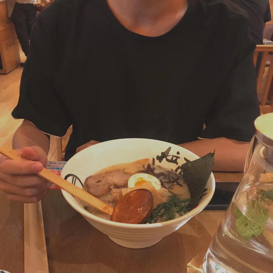 顾三分