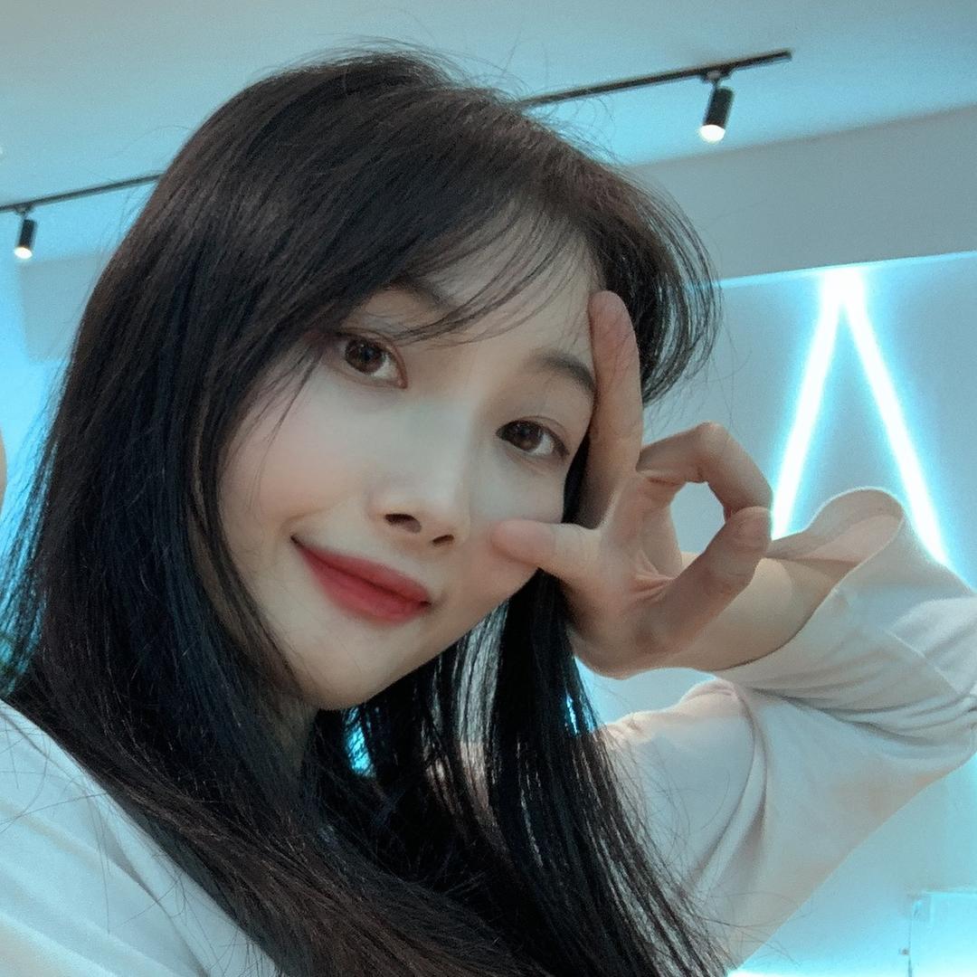 Lucy璐璐