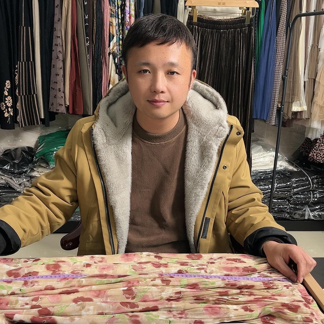 兵哥家的裙子