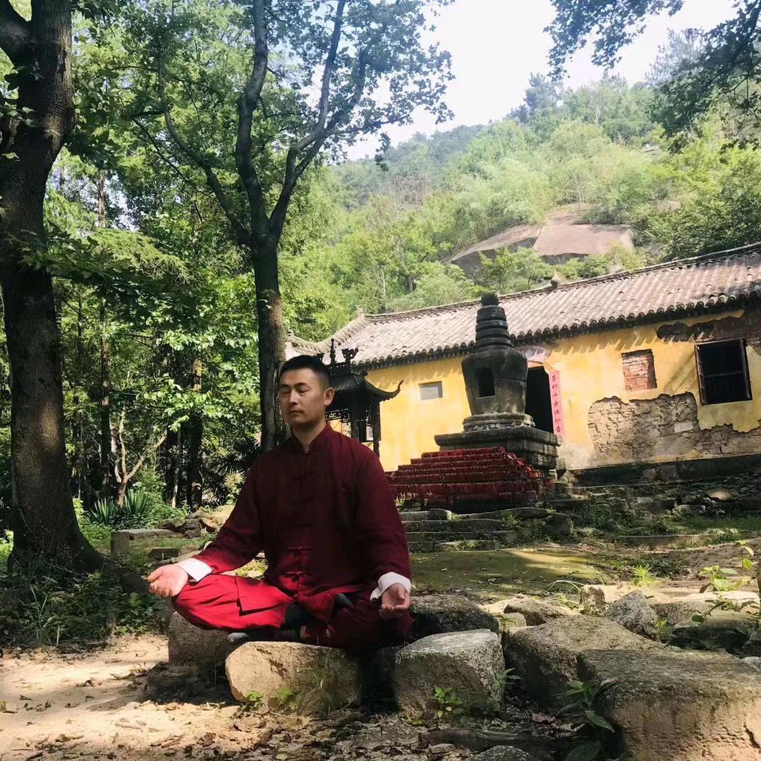 乐音树下