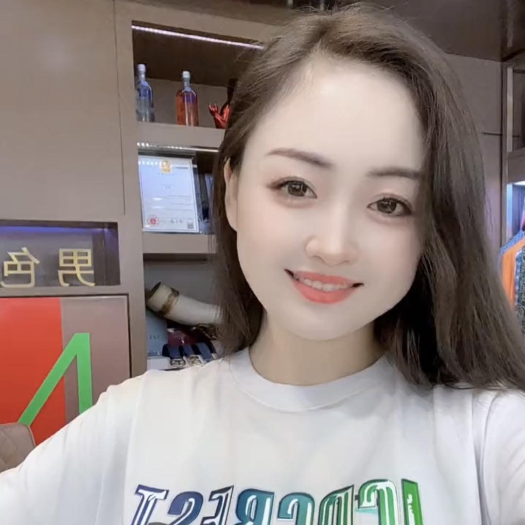 海宁男色名品男装