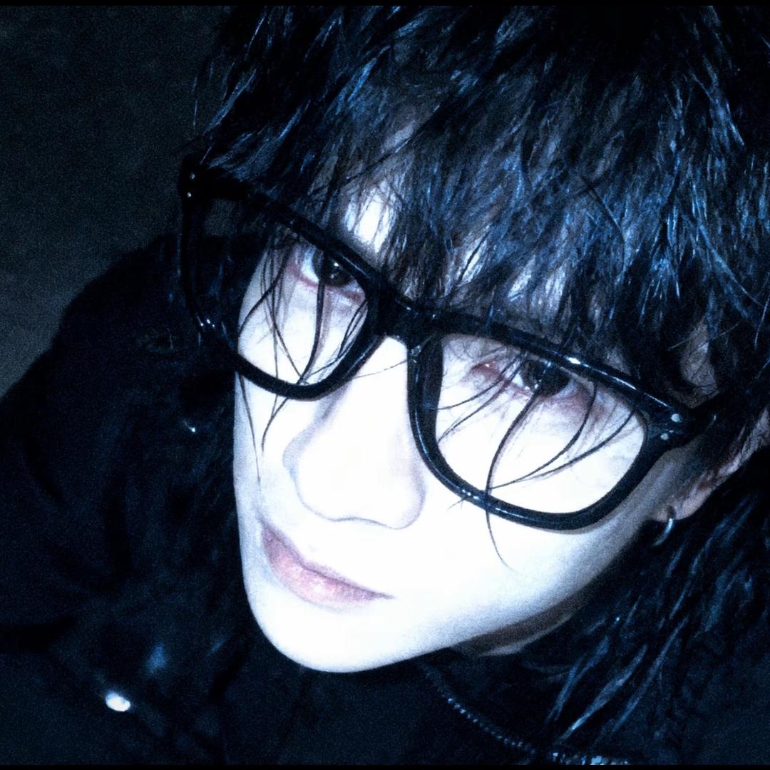 石上三年.（登船17次有戒指版）