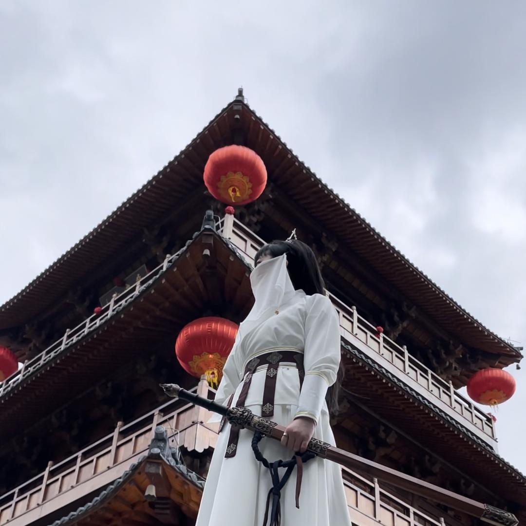 龙泉小吉家刀剑厂
