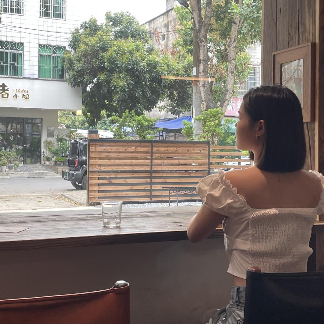 郭郭烦得很.