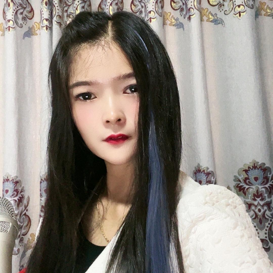 小瘦妮