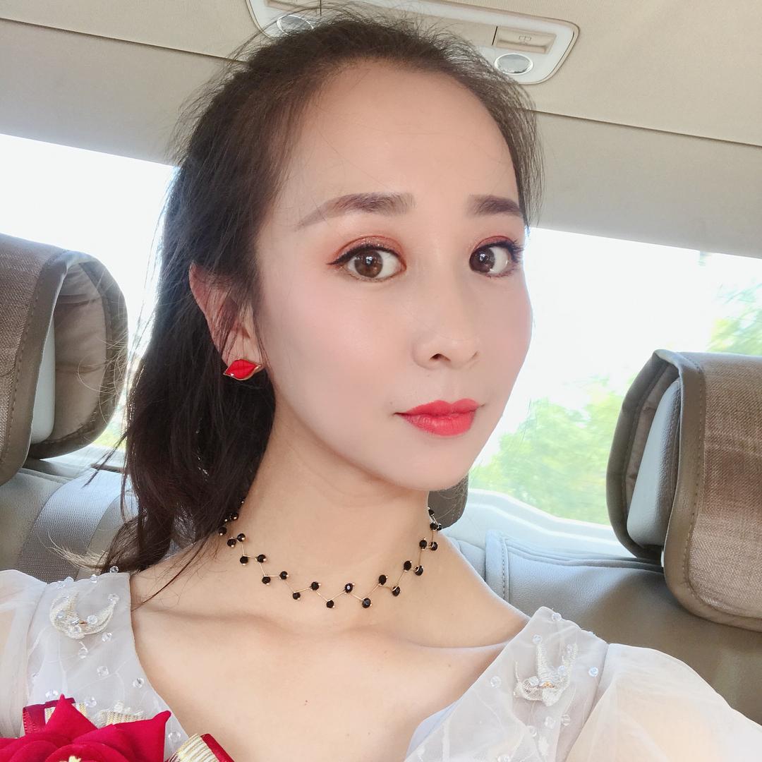 白雪公主的后妈 抖💕⁹⁸⁵