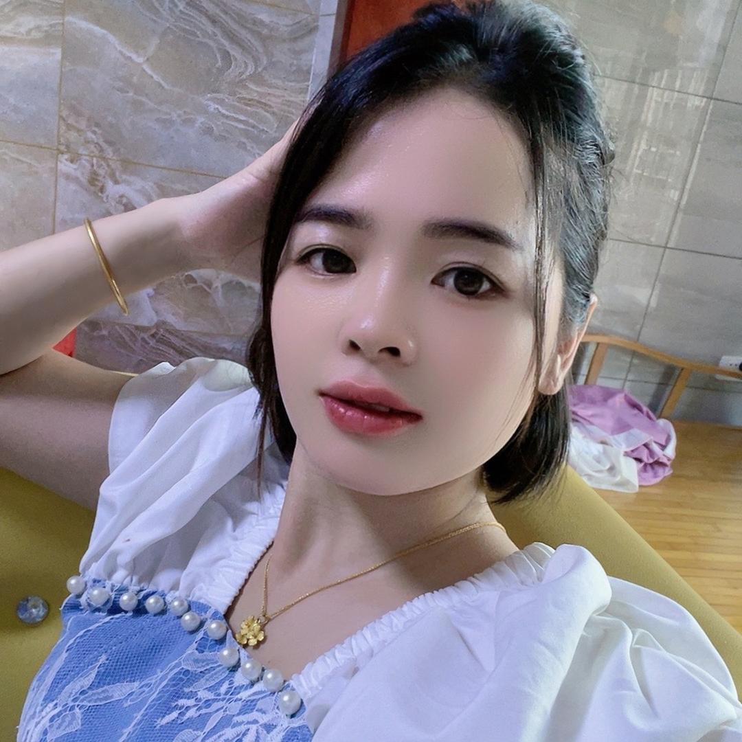 💐小英🌸💜