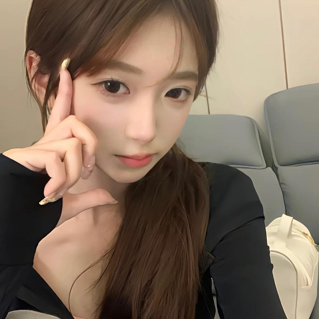 蓝姑娘（己悦汇666）