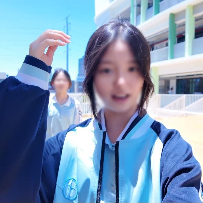 你跟一个神经病计较啥