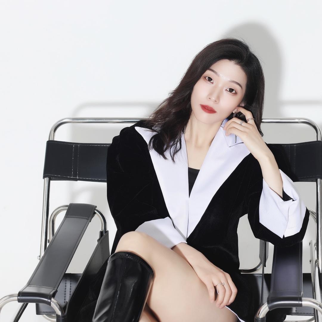 石榴树服装搭配(萧萧)