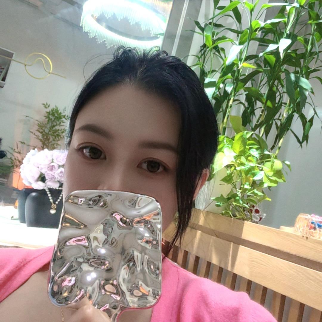 䥔