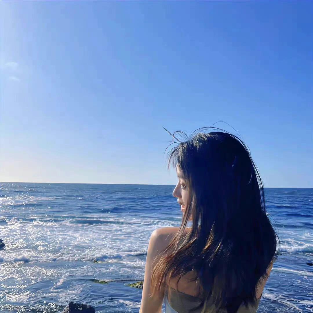 开心小美🌸