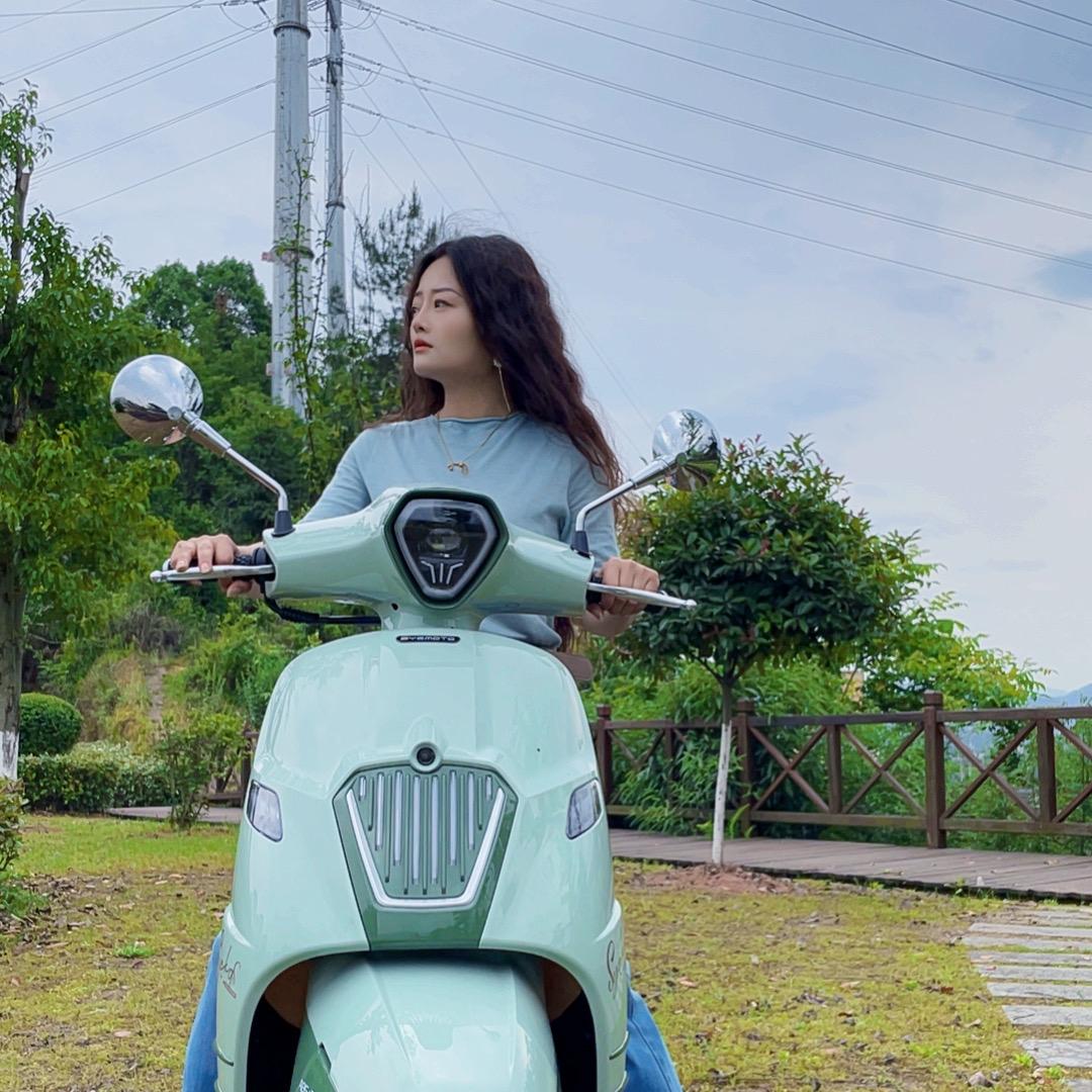 风与自由摩托车专营店叁号