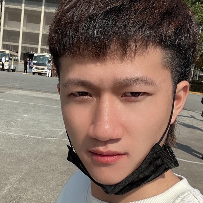 小佘