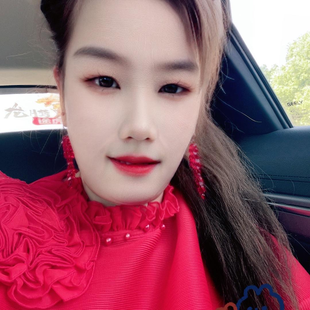 迪迪慜麻麻