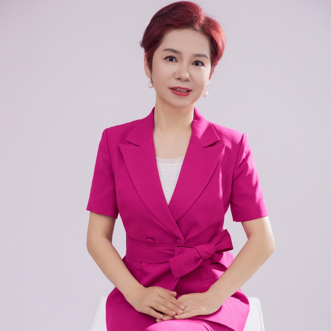 周彩英口腔护理讲师