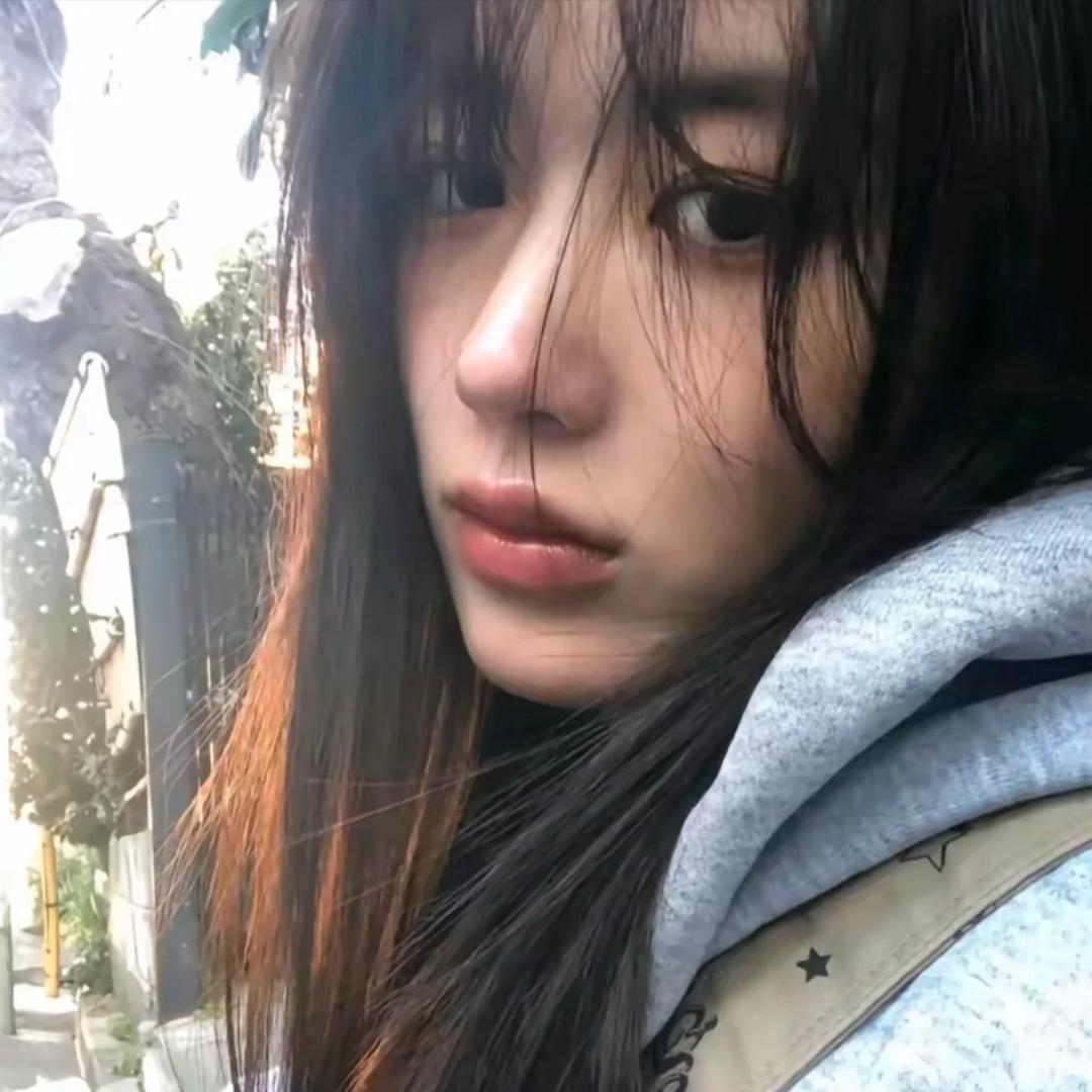 巉