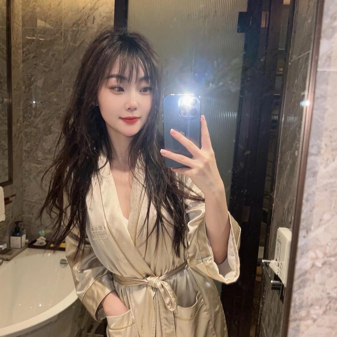 是小猫吖😻