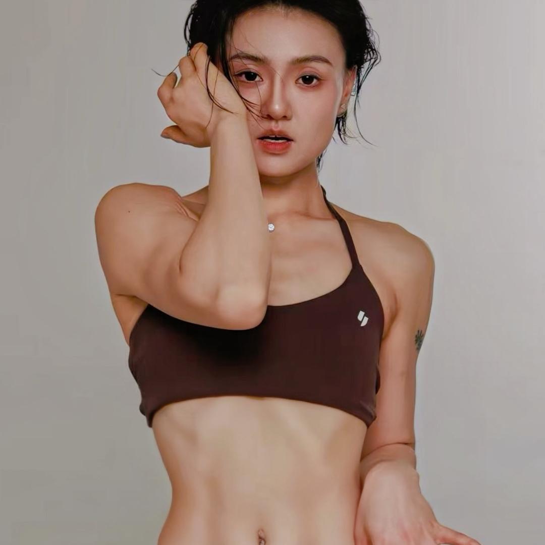 梅子健身运动（力量塑形）