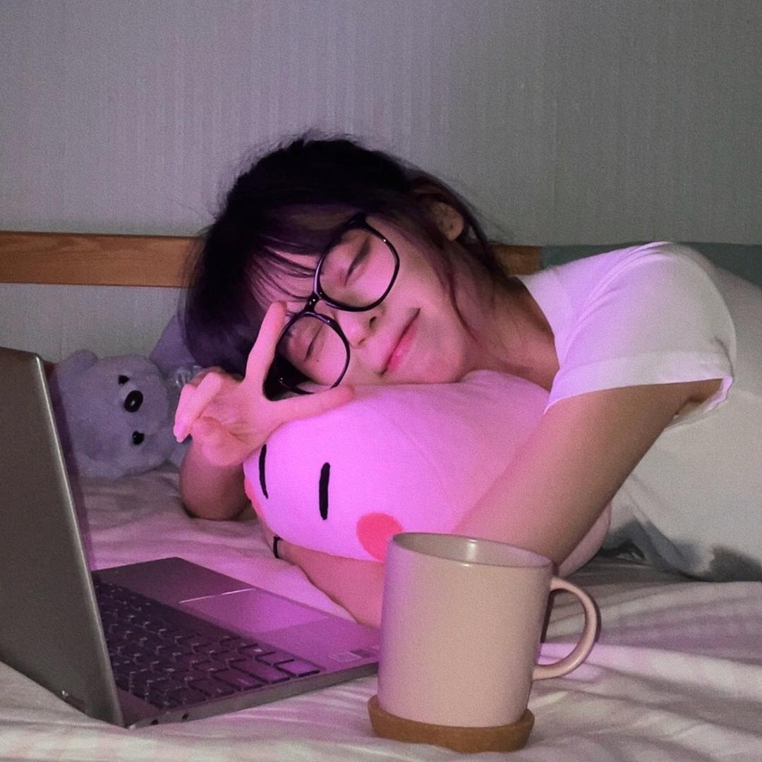 _兔兔的尾巴翘了o_