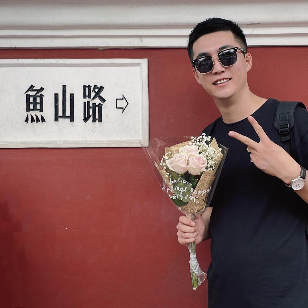 8090大洋地摊烧烤