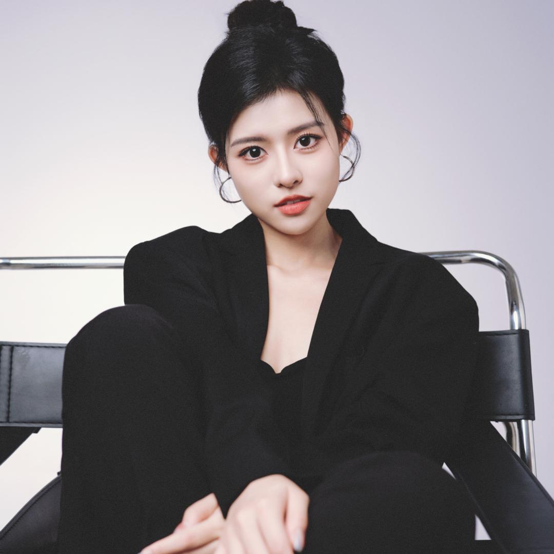 白灵美学家居