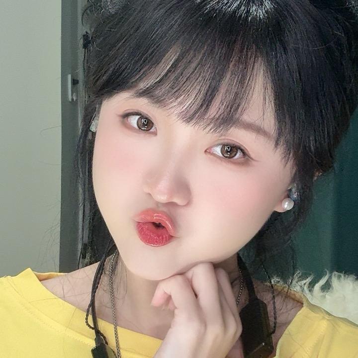 欣💞宝 吖