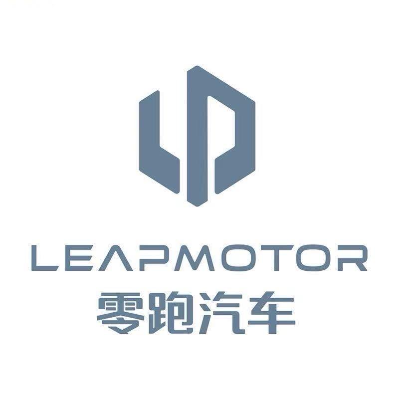 昭通零跑江小哥