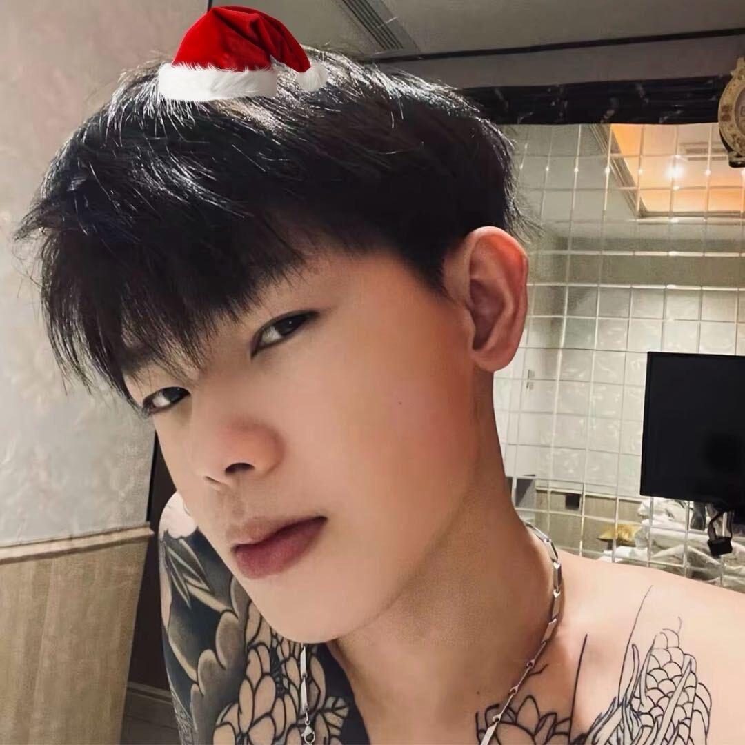 Yy