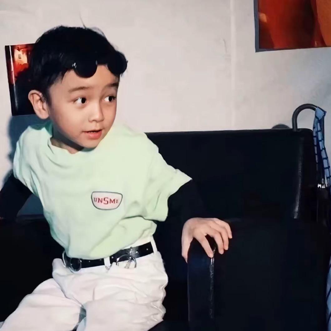 三福-小叶子.