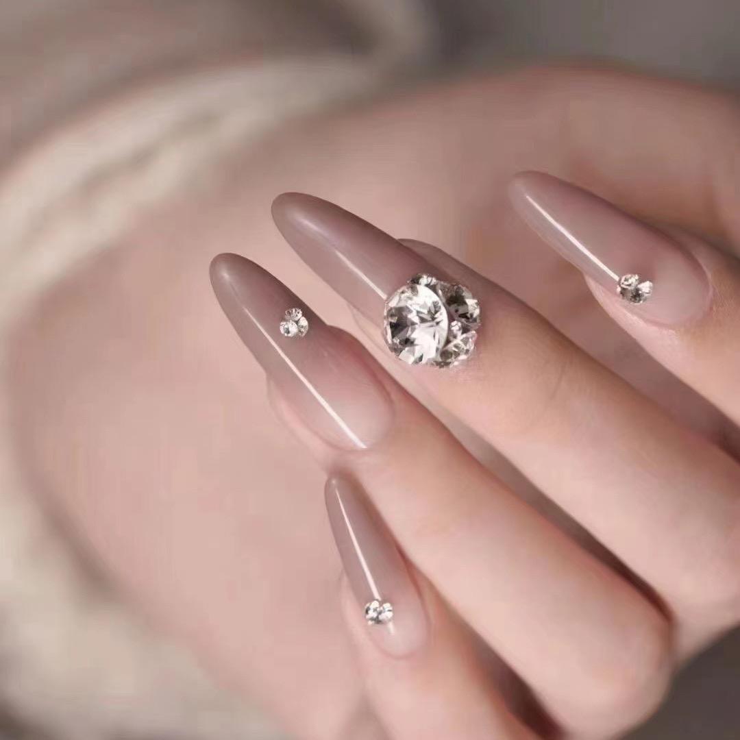 文安县亦朵美容馆