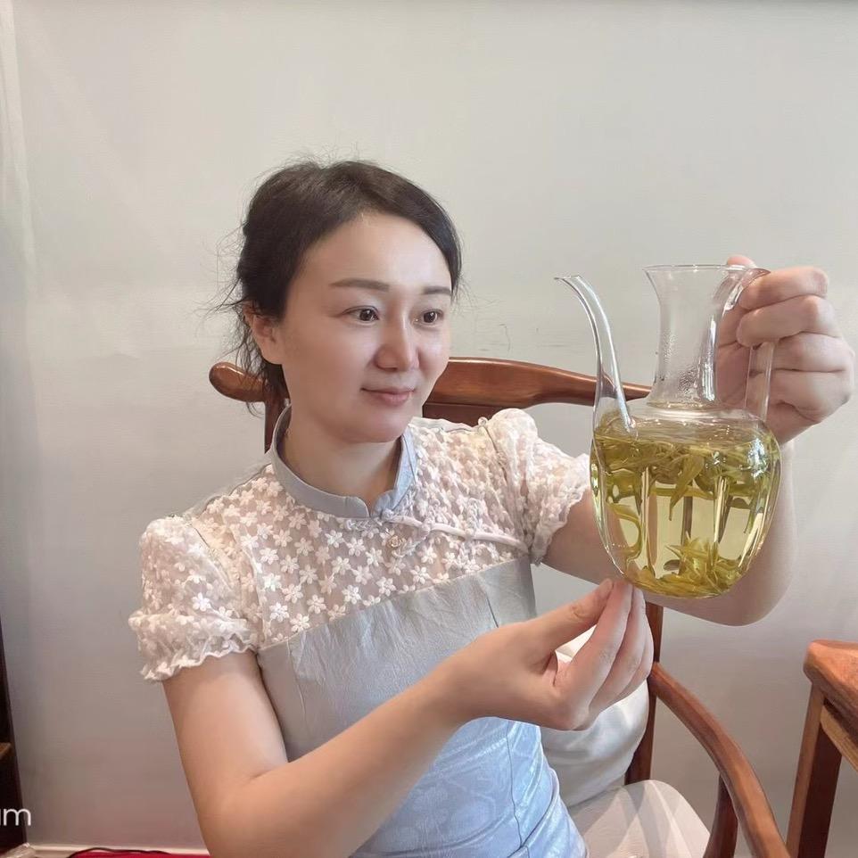 文姐品斛茶