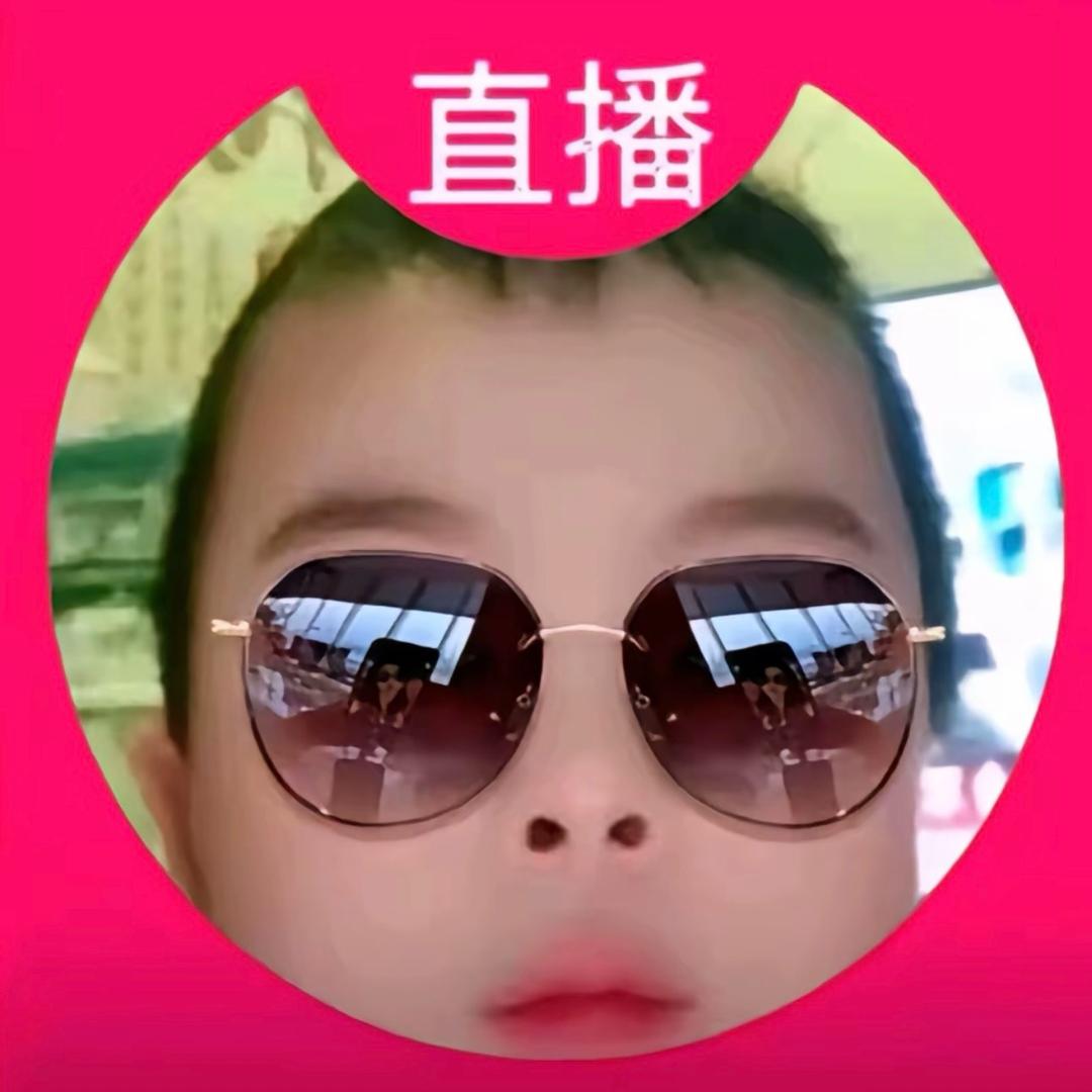 美妆蛋男孩