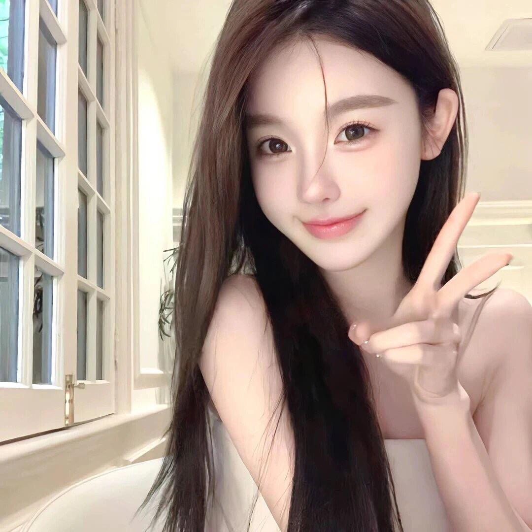 草莓味的云朵