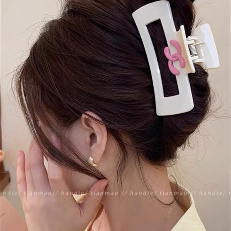 挽库存饰品批发