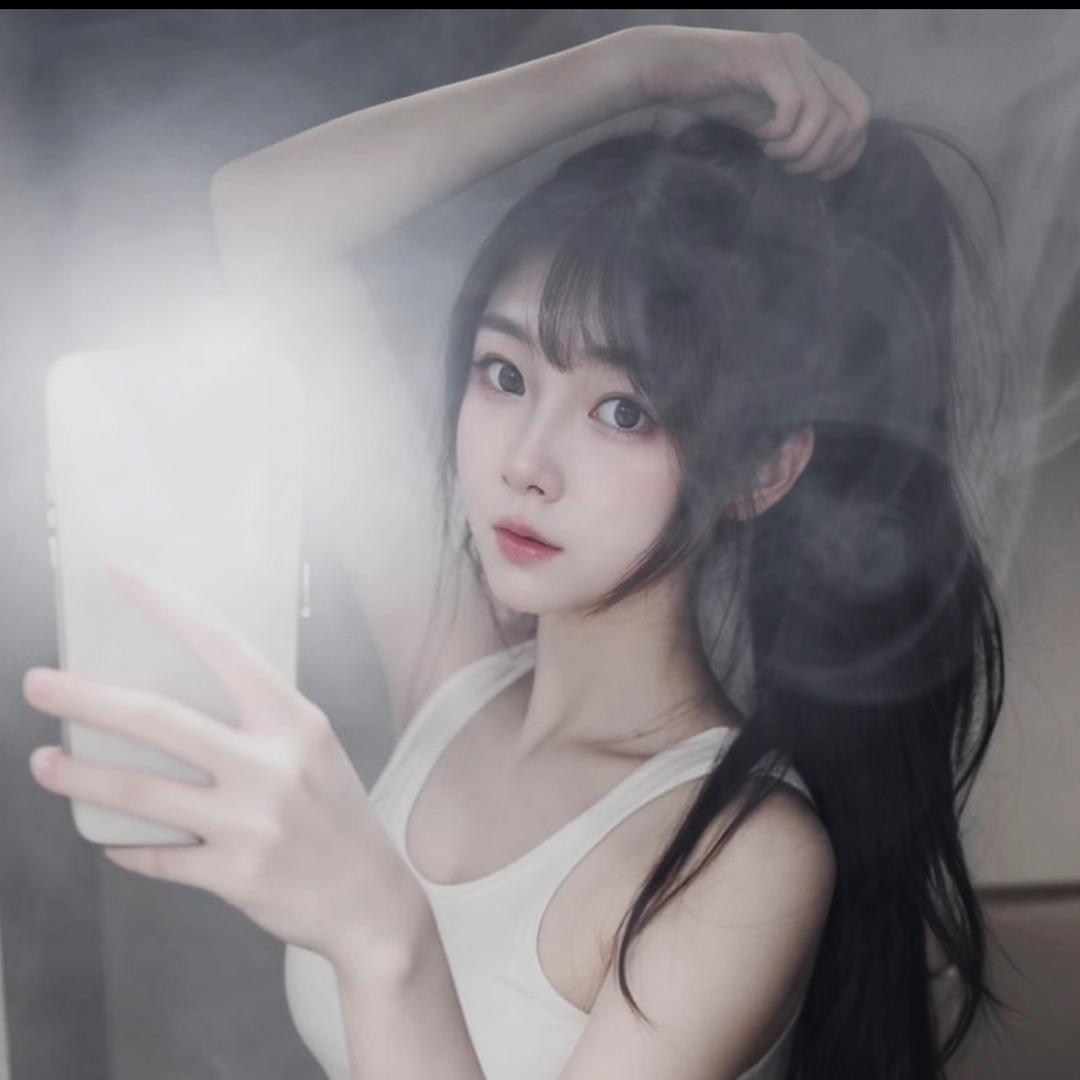 💕: ഒᩚ᭄笑着💔退场᭨ᮩ໊