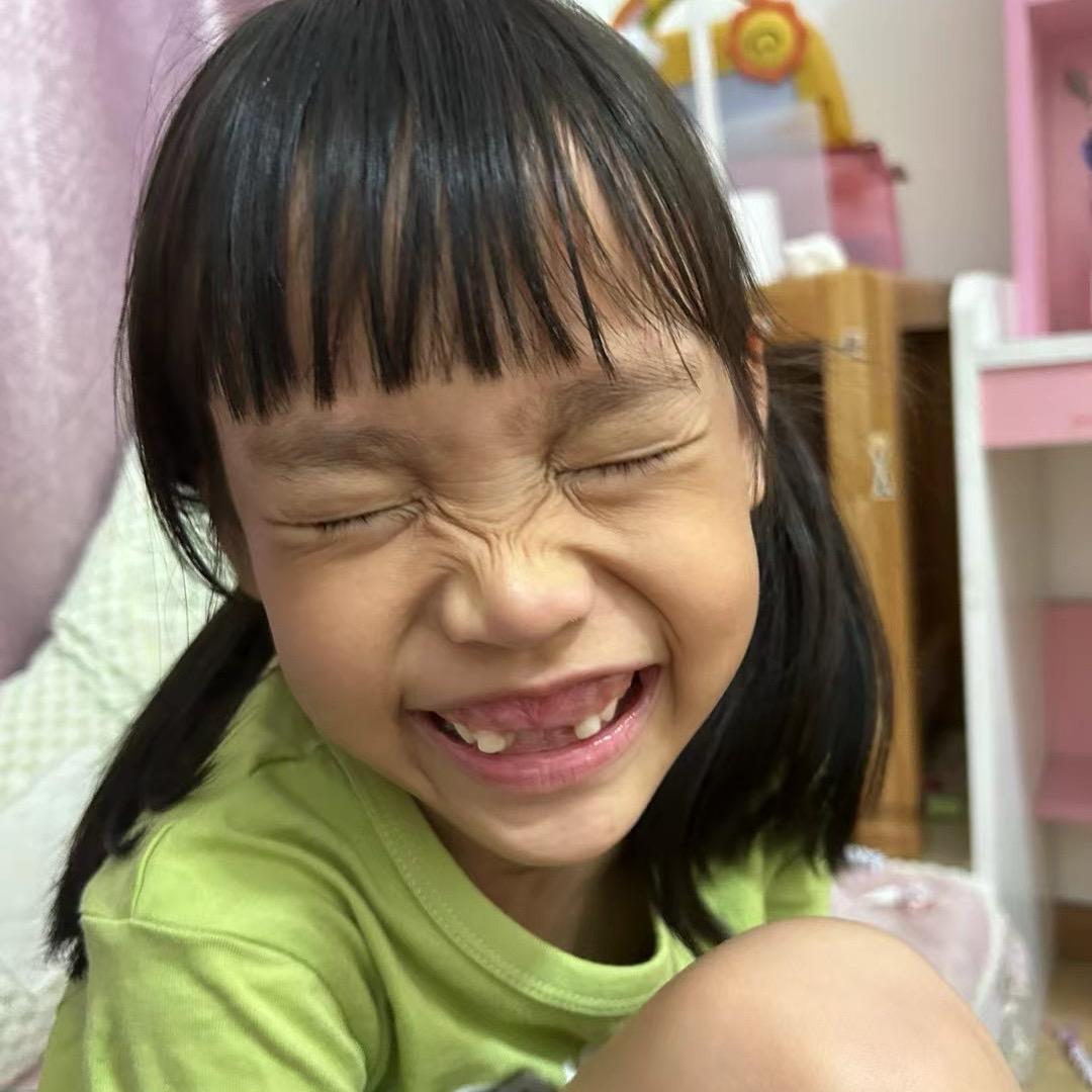 小芯芯麻麻