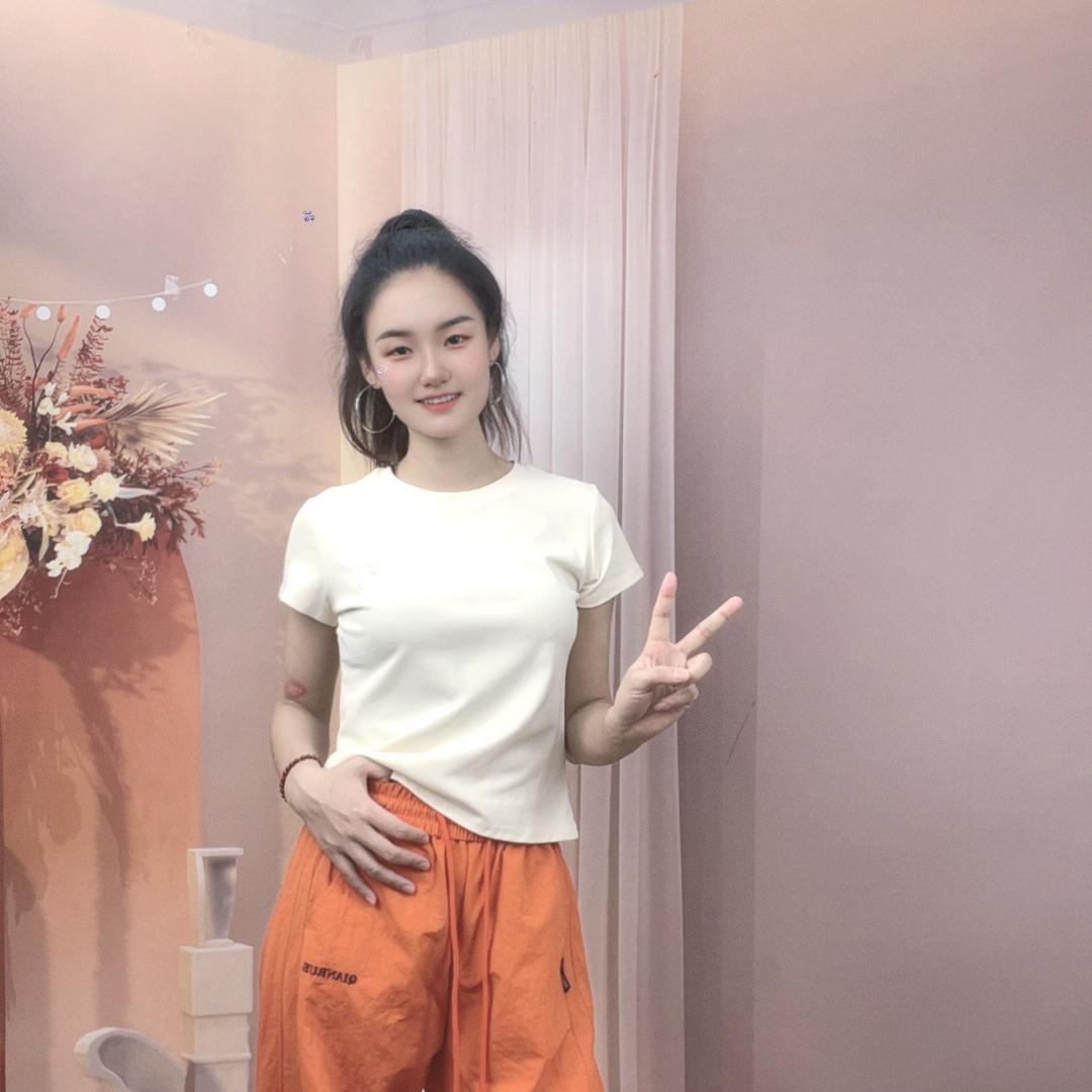 运动休闲女装工厂店