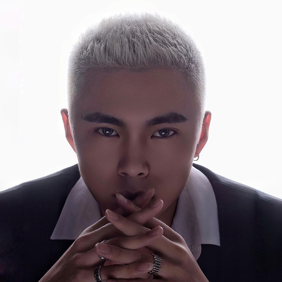 焦作屿理·美发设计 小艺*