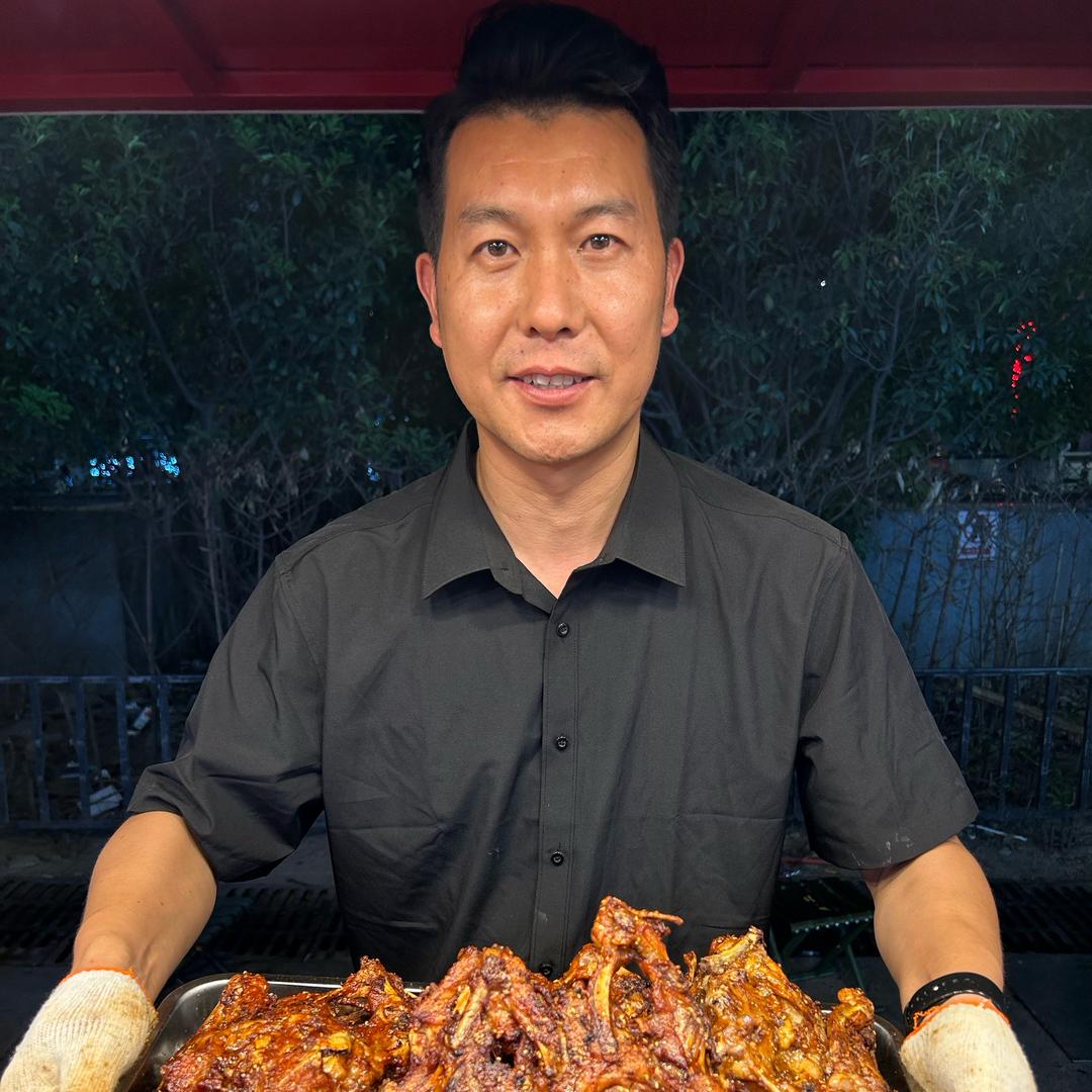 举哥铁板鸡架（钦悦商贸行）